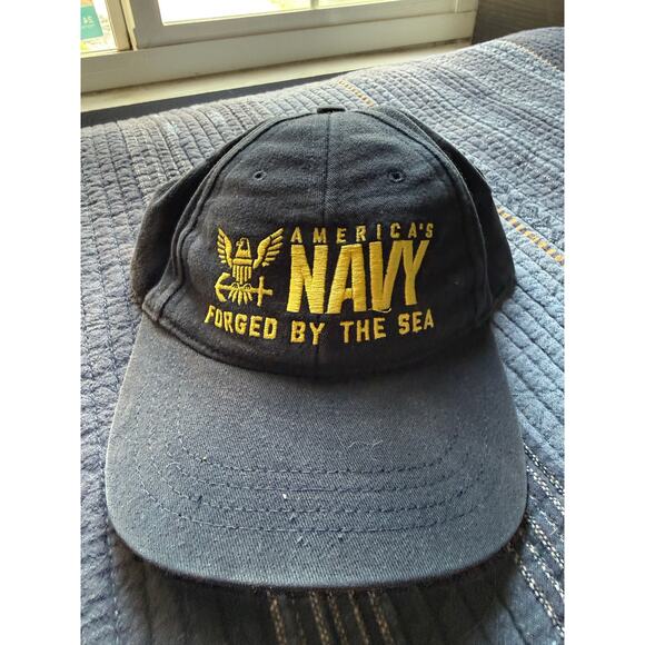 US Navy “Forged by the Sea” Black Adjustable Baseball Cap - Picture 1 of 3